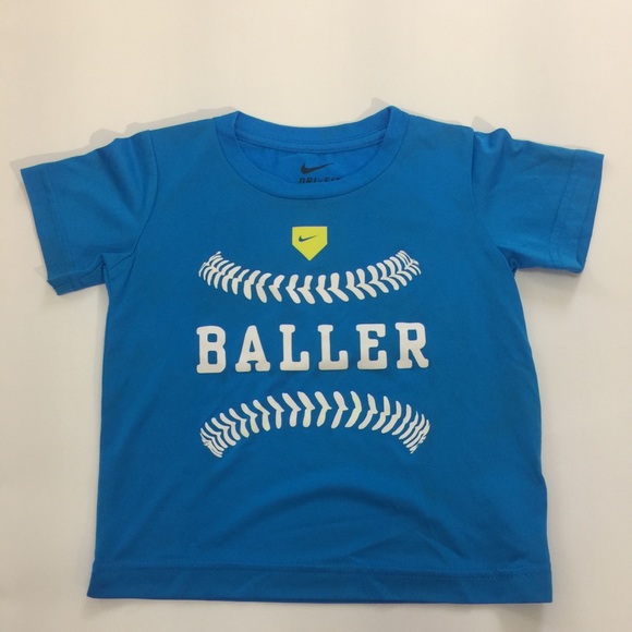 Nike toddler boy tee shirt